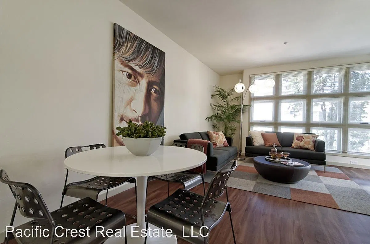 Bellevue Terrace Apartments — Photo 4