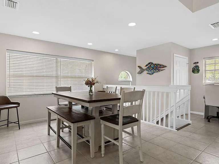 8050 Aberdeen Dr #202 — Photo 8