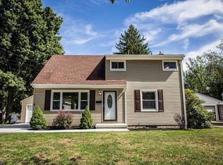 385 Rutland St, Akron, OH 44305