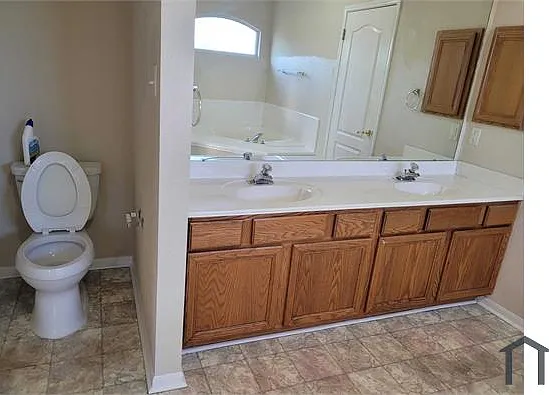 3733 Eagles Nest St — Photo 16