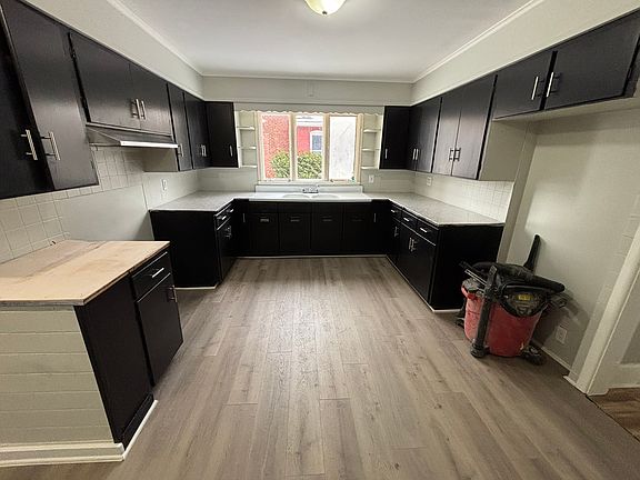5th image of 358 E Center St #4