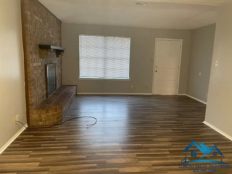 116 Hidalgo St — Photo 4