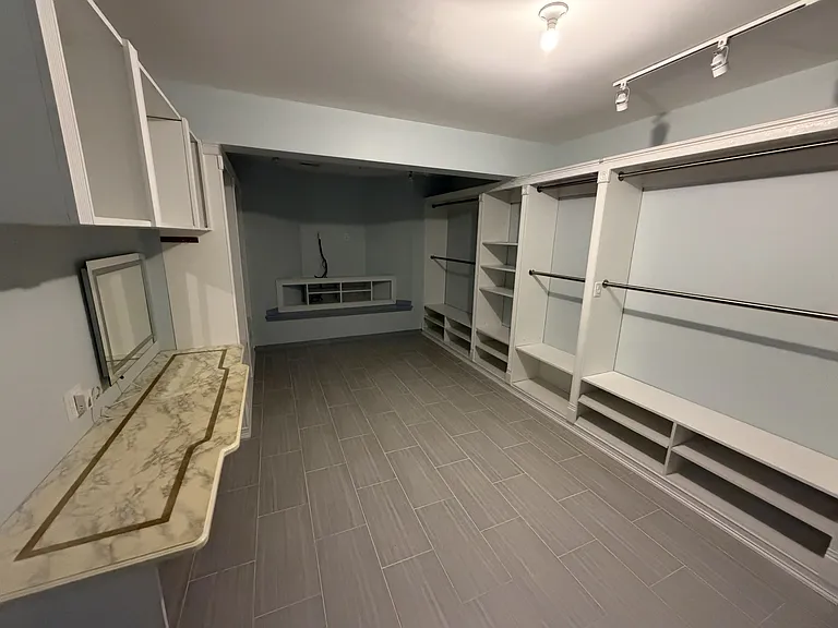 3921 Braveheart Cir — Photo 16