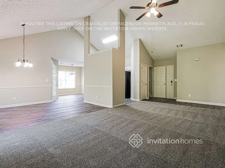 2604 Carolina Ct — Photo 5