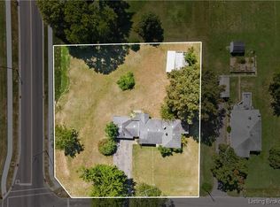 3605 Utica Sellersburg Road, Utica, IN 47130