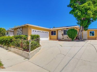 3630 River Ave, Long Beach, CA, 90810