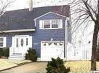 563 Bay View Dr, Toms River, NJ 08753