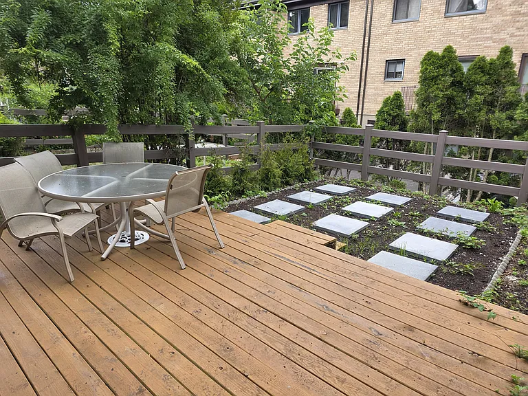 33 Joseph Ln #A — Photo 2