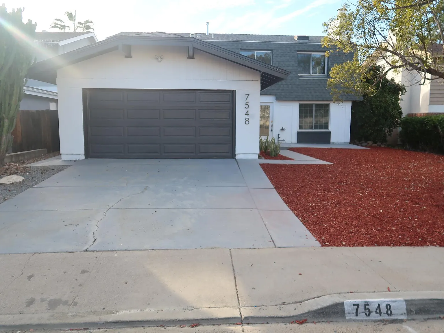 7548 Margerum Ave — Photo 3