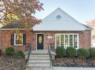 1700 Gagel Ave, Louisville, KY 40216