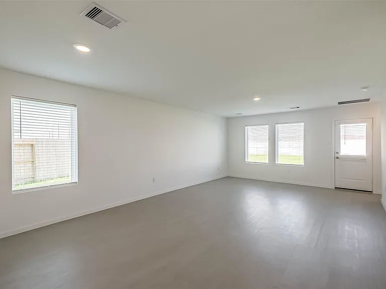 6514 Linden Leaf Dr — Photo 9