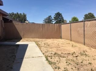 306 Arondo St #B, Ridgecrest, CA 93555