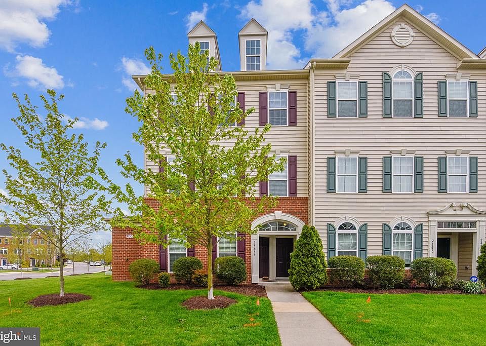 1st image of 24648 Hutchinson Farm Dr #3B