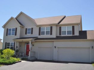 500 E Amberside Dr, Elgin, IL 60124