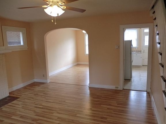 Living room/Dining room