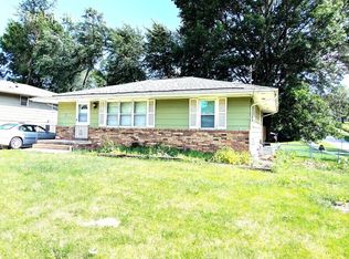 1344 Spring St, Des Moines, IA 50315