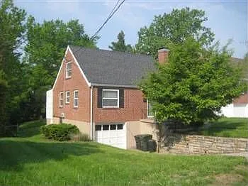 401 McAlpin Ave photo 1