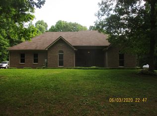560 Middle Patesville Rd, Hawesville, KY 42348