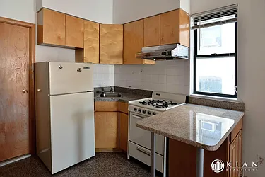 Rented by Kian Realty