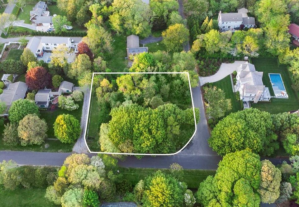 1st image of 3 Baldwin Dr