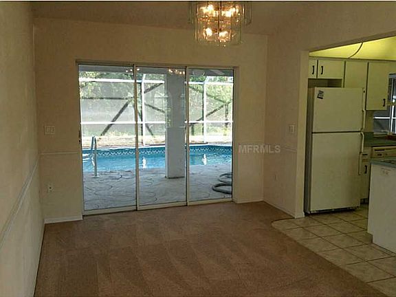 5th image of 7104 Bougainvillea St
