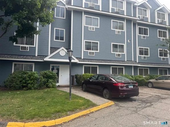 97 Richards Ave APT D8, Norwalk, CT 06854