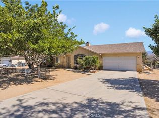 19147 Yucca St, Hesperia, CA 92345