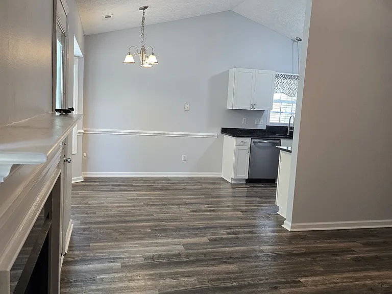 9740 Gooden Dr — Photo 8