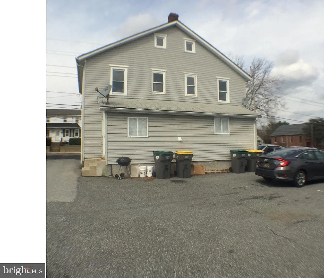 3 bed, 1450 sqft, $1,850 — Photo 3