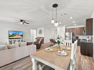 545 Passionflower Dr, Fort Worth, TX 76131