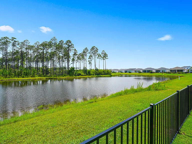 1615 Pathways Dr — Photo 43