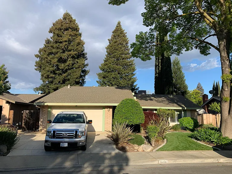 3454 Snowbird Ct — Photo 1