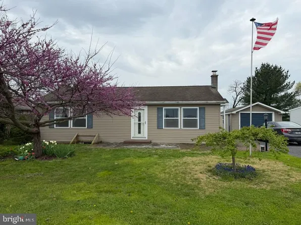 428 Frogtown Rd, Pequea, PA 17565