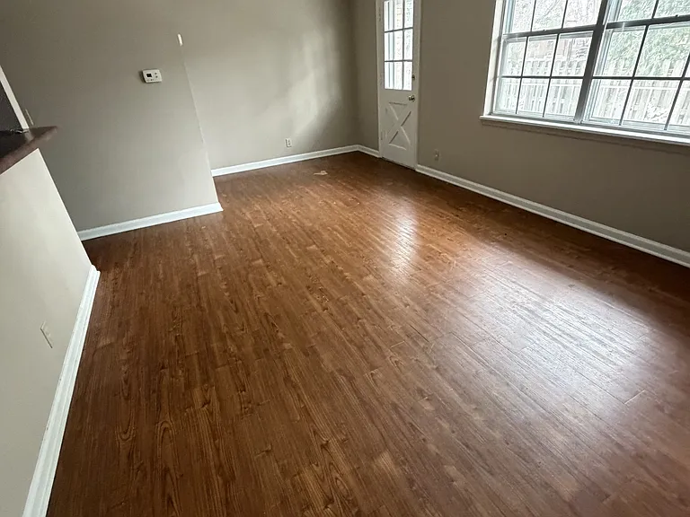 222 N Haworth Ave — Photo 4