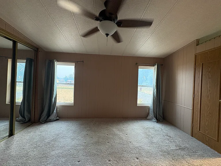 5840 Dodge Rd — Photo 15
