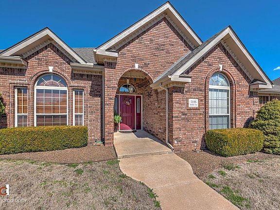 2nd image of 3106 Mimosa Way