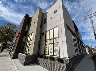 132 E University Ave #203, Champaign, IL