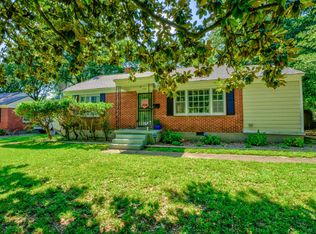 739 Ivy Rd, Memphis, TN 38117