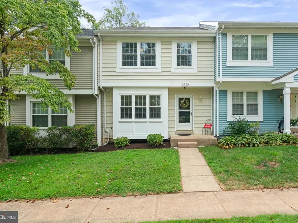 5223 Spring Branch Blvd, Dumfries, VA 22025