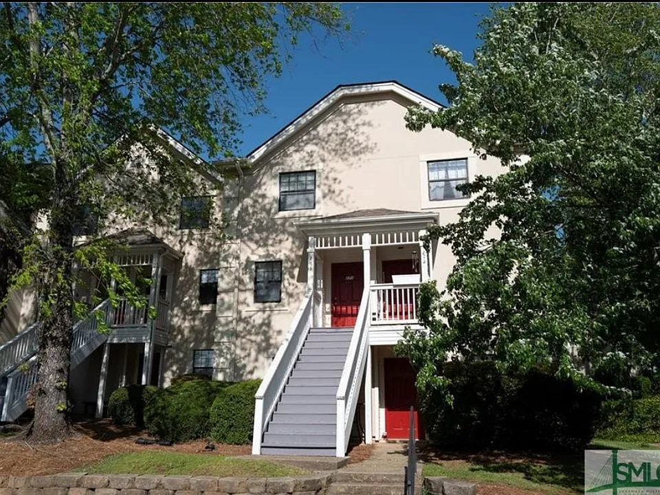 290 Appleby Dr #272