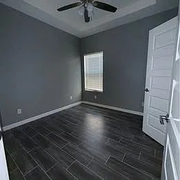 2922 W Driftwood St #1 — Photo 10