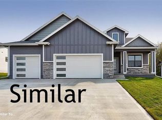 2830 Crescent Ridge Dr, Waukee, IA 50263