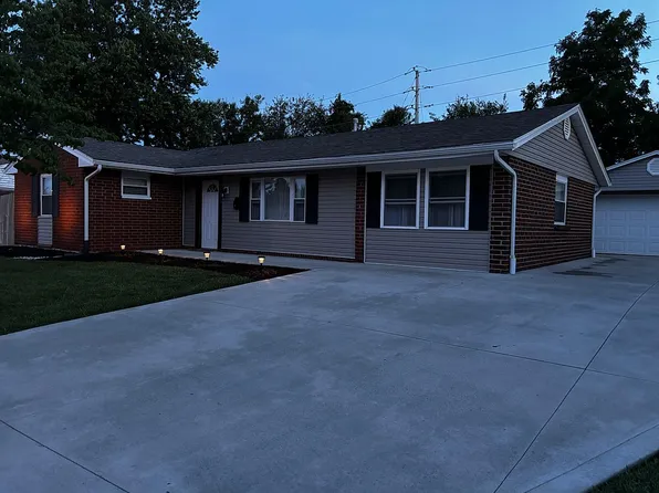 1737 Arapaho Dr, Xenia, OH 45385