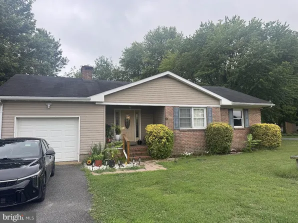 16384 Abbotts Pond Rd, Milford, DE 19963