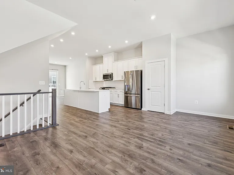 1697 Beech Leaf St — Photo 11