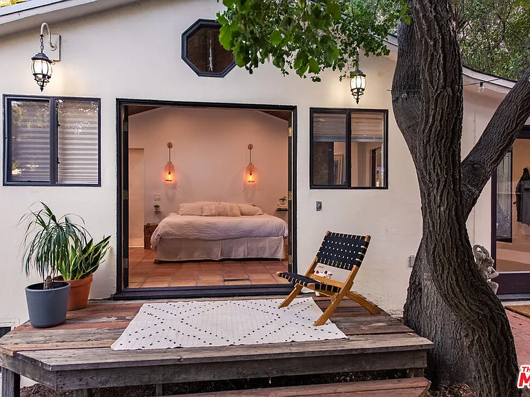 1362 Old Topanga Canyon Rd — Photo 19