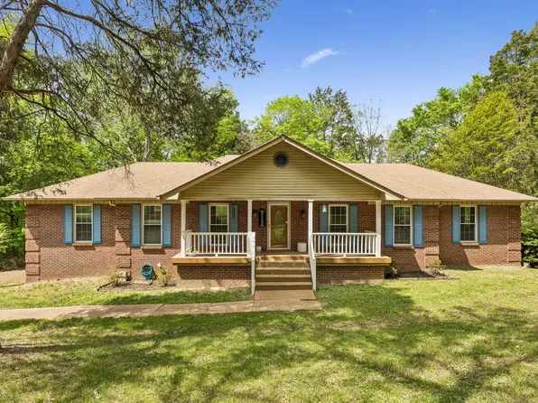 1912 Graceland Dr, Goodlettsville, TN 37072