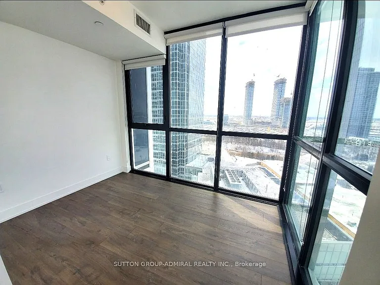 2908 Highway 7 Rd #1307 — Photo 10