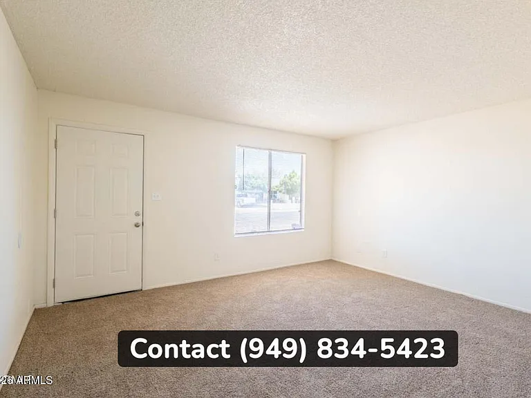 8627 W Columbus Ave — Photo 4