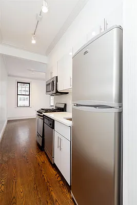 Rented by Engel & Völkers New York City | media 4